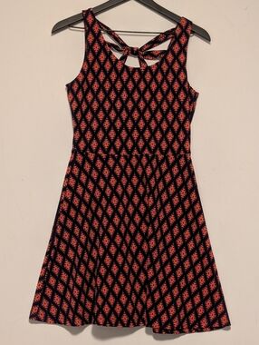 Maurices Medium Geometric Fit Flare Dress Tie Back Sleeveless Coral Navy Knit